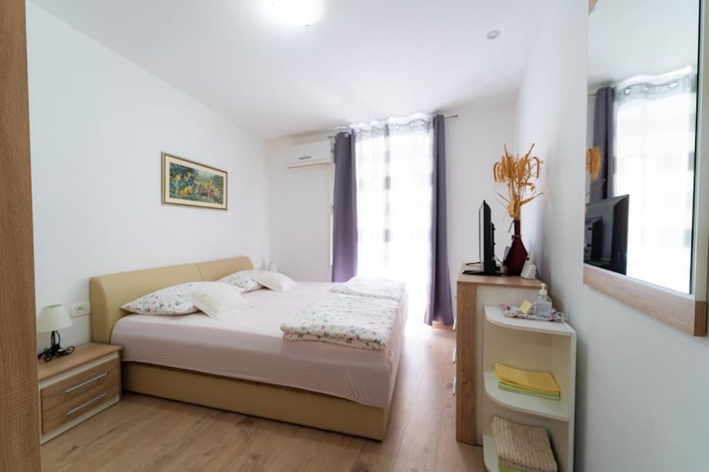 Charming Apartment In Old Town Сплит Экстерьер фото