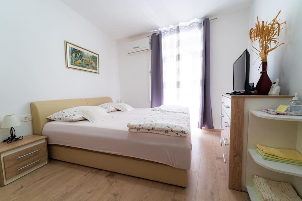 Charming Apartment In Old Town Сплит Экстерьер фото