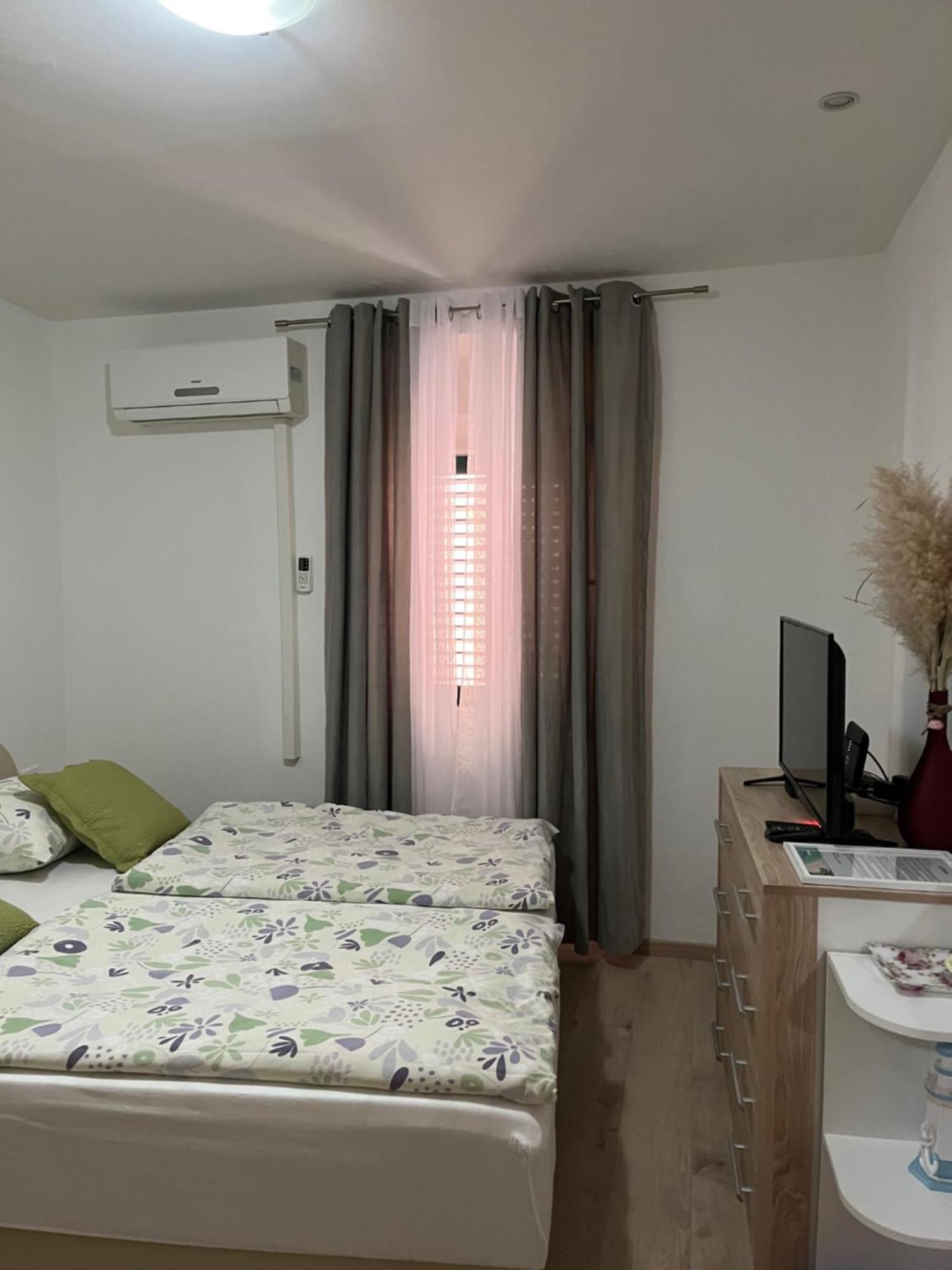 Charming Apartment In Old Town Сплит Экстерьер фото